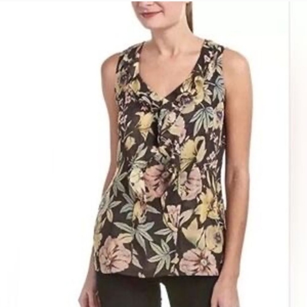 CAbi Floral Sleeveless Casual Blouse Size L